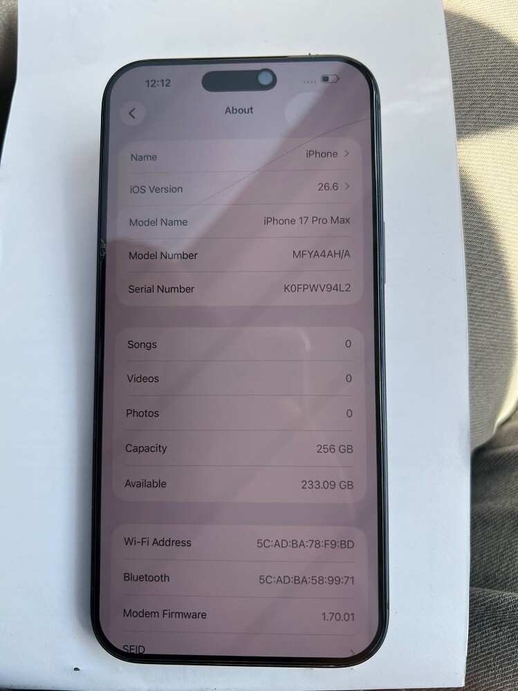 iphone 17promax - 2