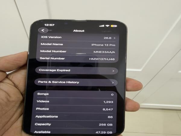 iPhone 13 Pro 256GB First Owner - 12