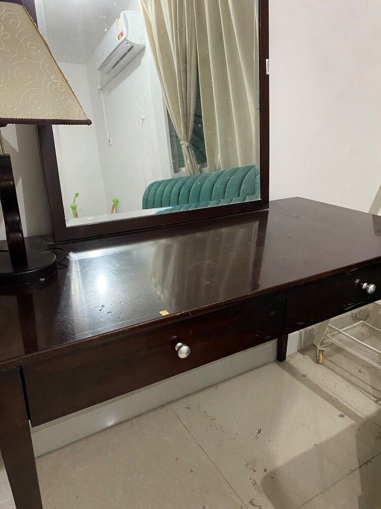 bed, mattress, hairdresser, table - 3