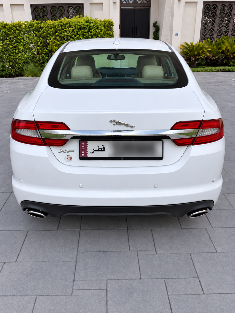 Jaguar XF 2013 for Sale - 3