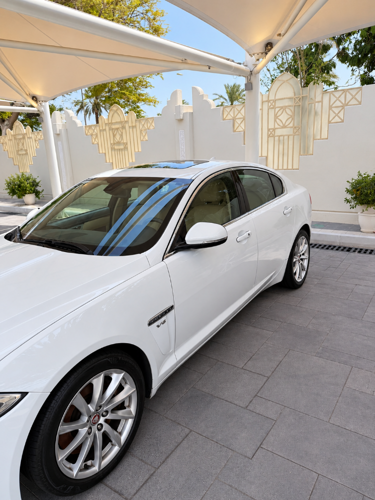 Jaguar XF 2013 for Sale - 4