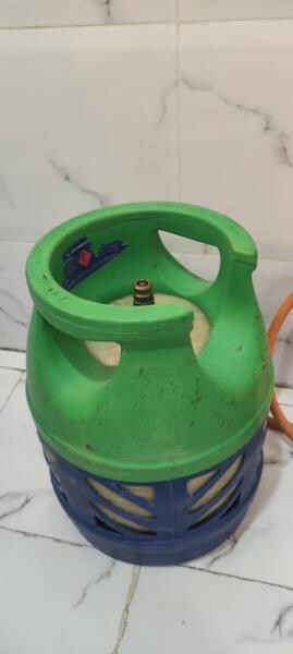GAS CYLINDER SMALL - 6 KG - 1
