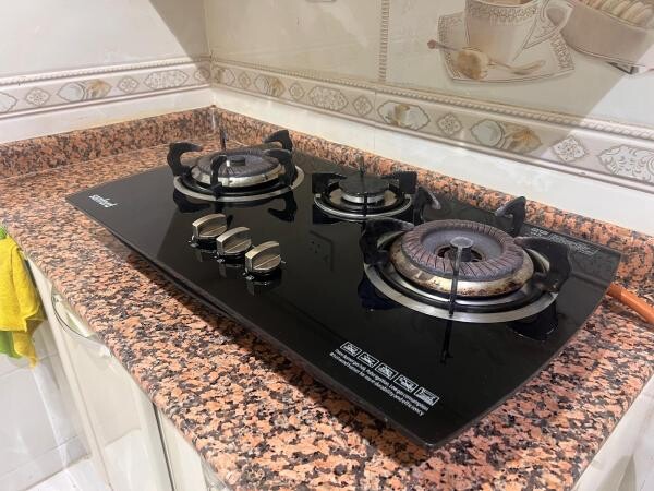 SANFORD GLASSTOP 3 BURNER STOVE - 2