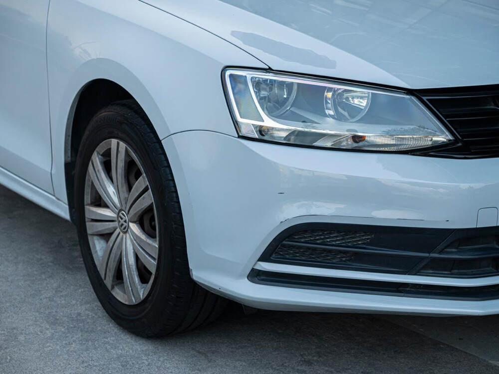 volkswagen Jetta 2018 - 4