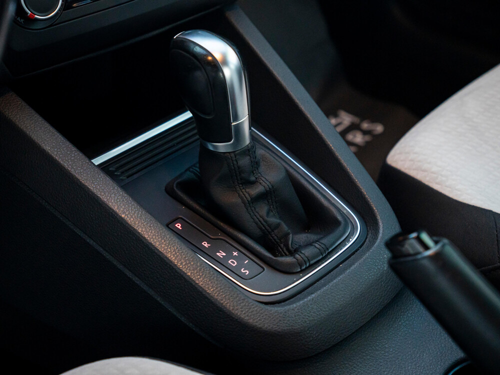 volkswagen Jetta 2018 - 12