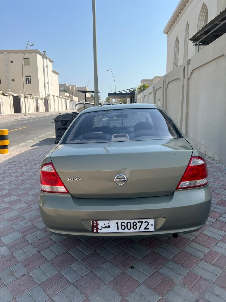 نيسان صني 2011 - 3