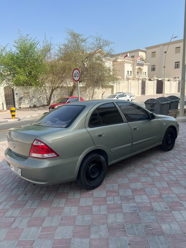 نيسان صني 2011 - 4