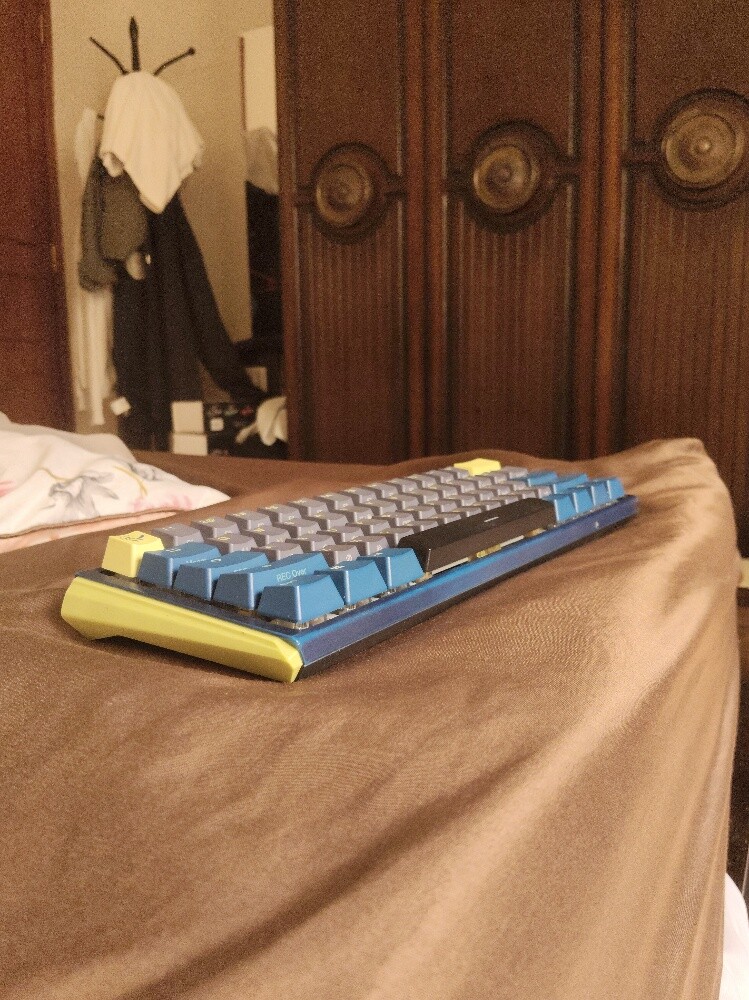ducky keyboard +974 55509598 - 5