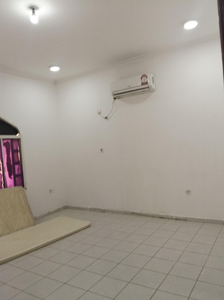 Annex for rent in Al Kharaitiyat: 2 - 10
