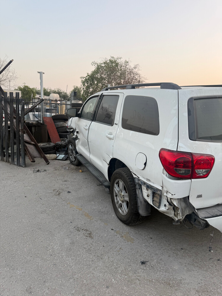toyota seqoiya parts available  - 2