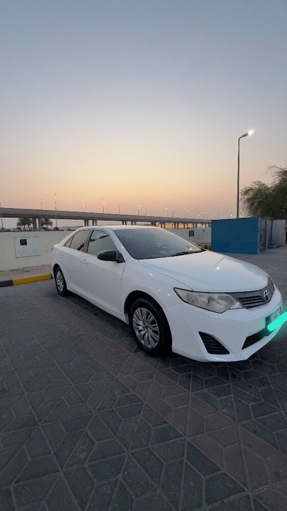 car for sale toyota  camry 2013 gear.and engine chassis all things  100.ok istamara  raming 5 plz only serious  buyers contact  us - 4