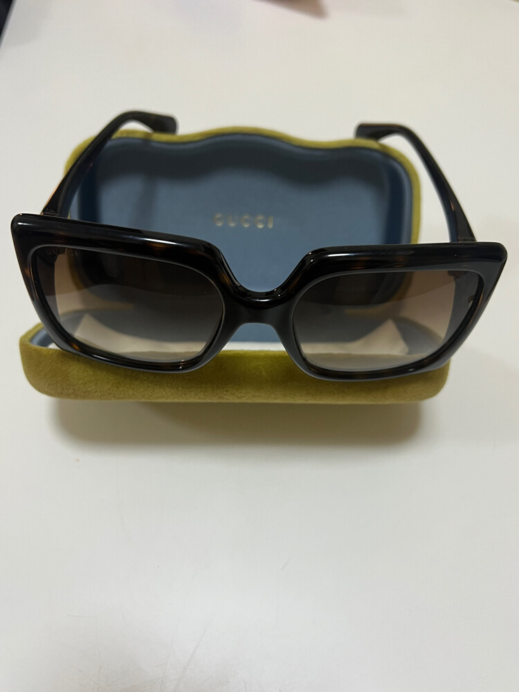 Gucci Sunglasses - 5