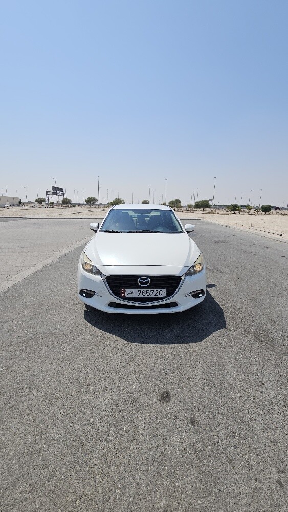 Mazda 3 2018 White - 6