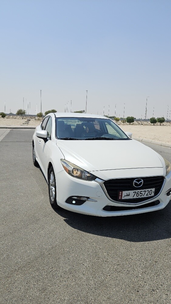 Mazda 3 2018 White - 5