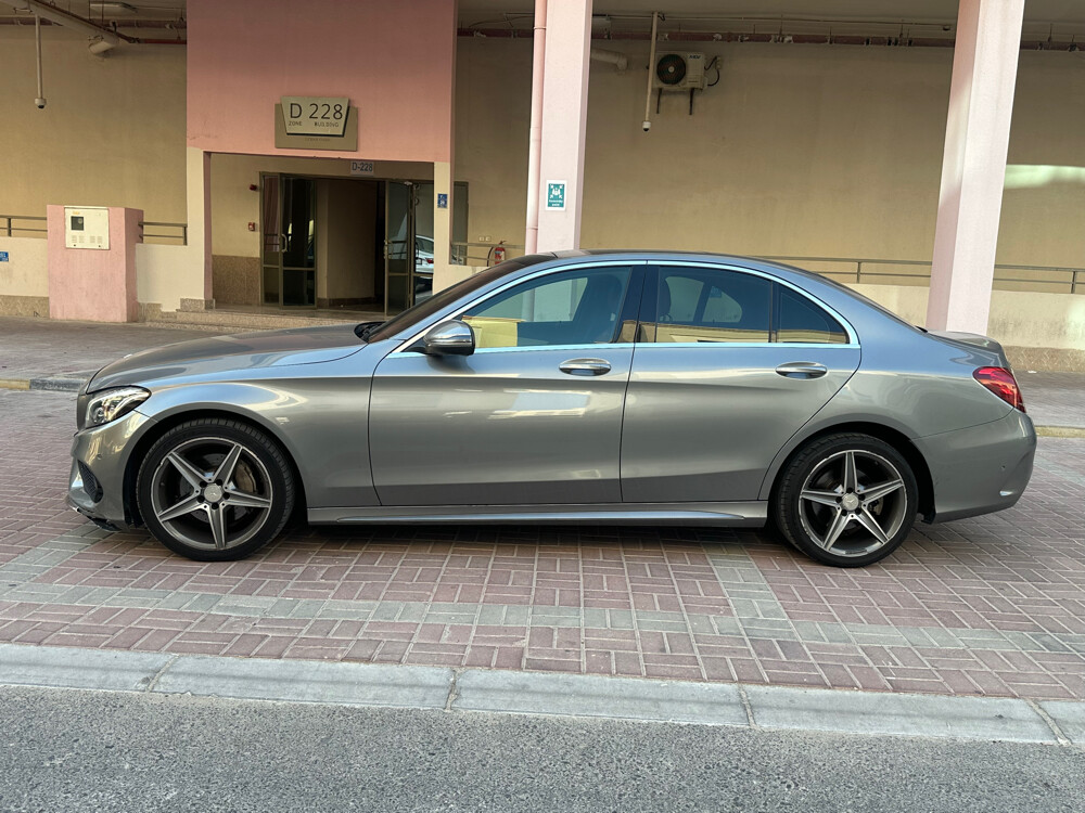 Mercedes C200 - 4