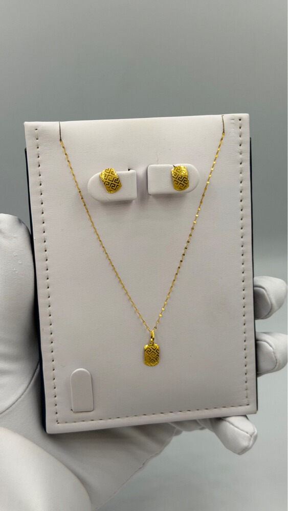 اطقم ذهب عيار 18 بسعر 590ر.ق فقط - 9