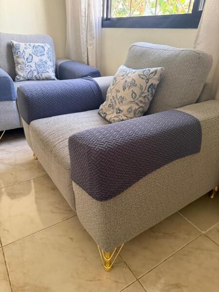 Complete Sofa Set with table - 7