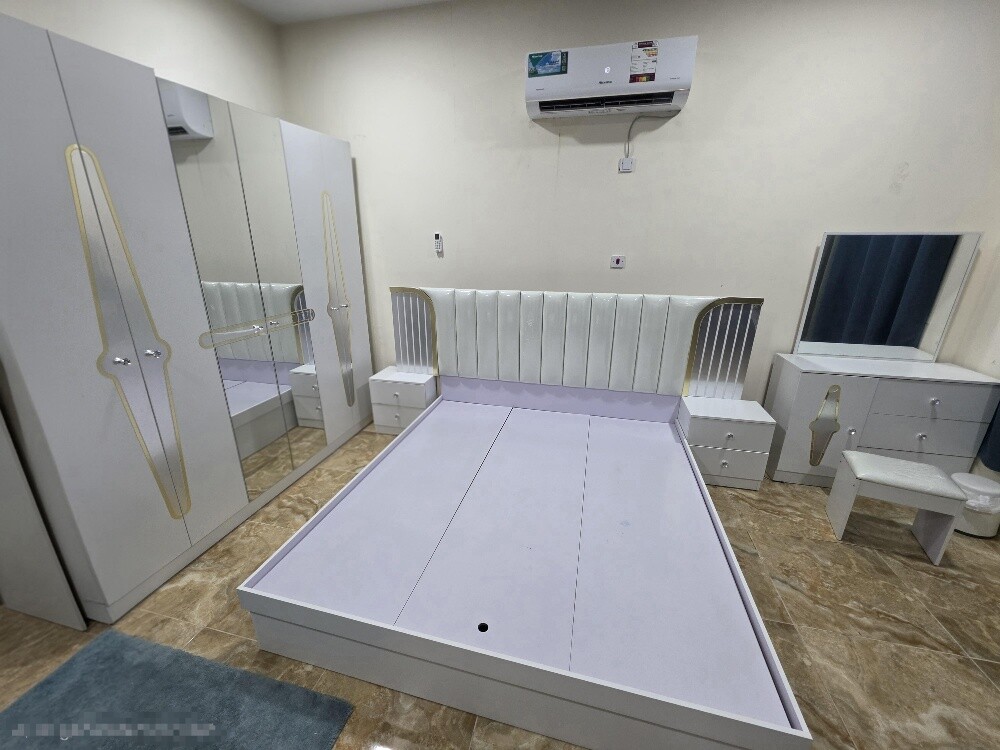Complete bedroom set - 1