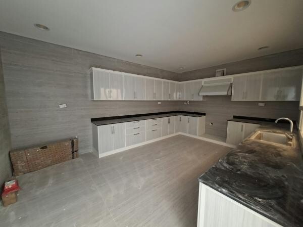 7 BR VILLA FOR SALE IN AL THUMAMA - 12