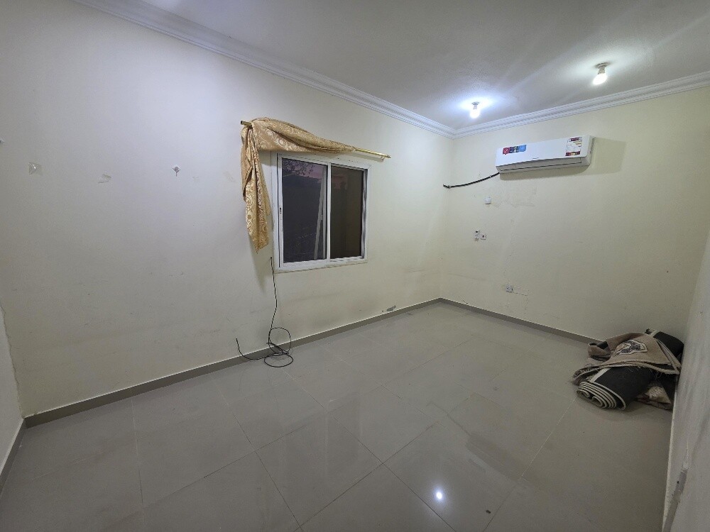 apartment for rent in alduhail - 2