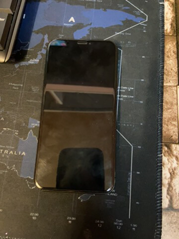 iPhone XS - 2