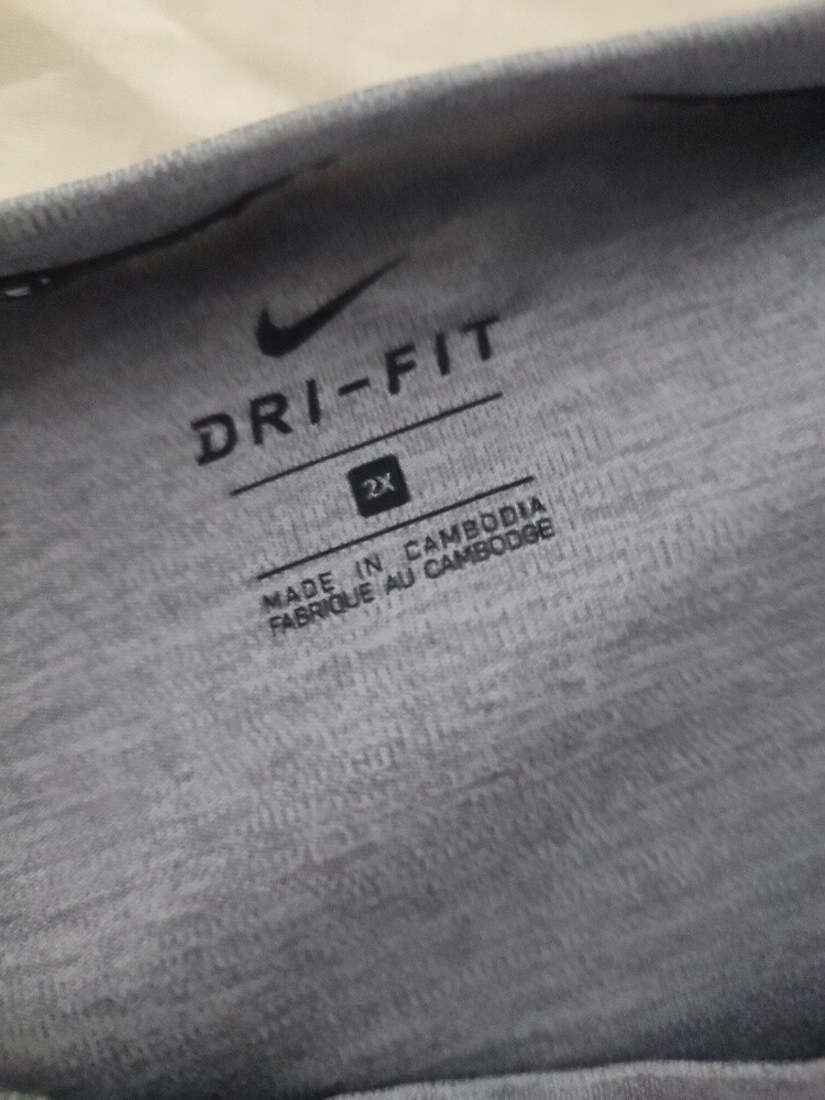 Nike shirt - 2