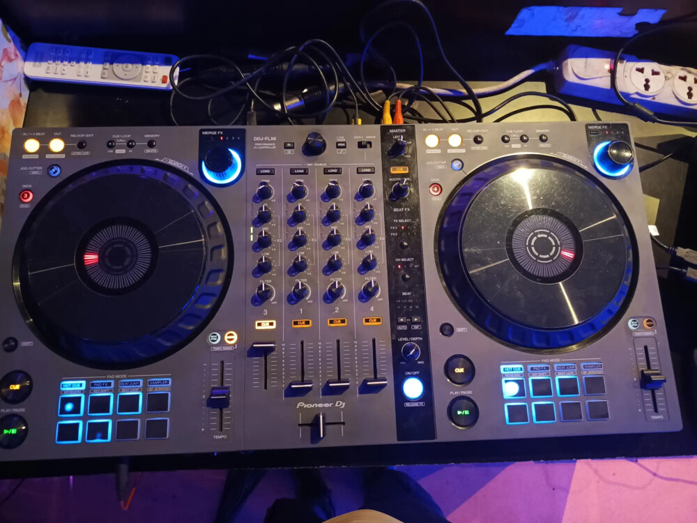 pioneer ddj-flx6 gt - 1
