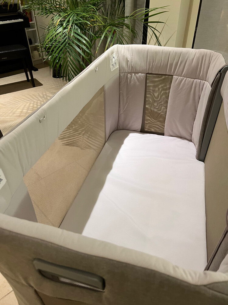 Chicco Next2me co-sleeping cot  - 4