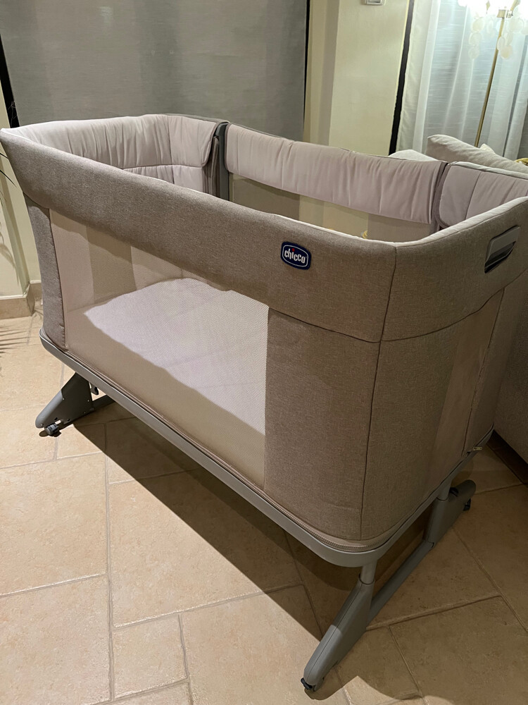 Chicco Next2me co-sleeping cot  - 1