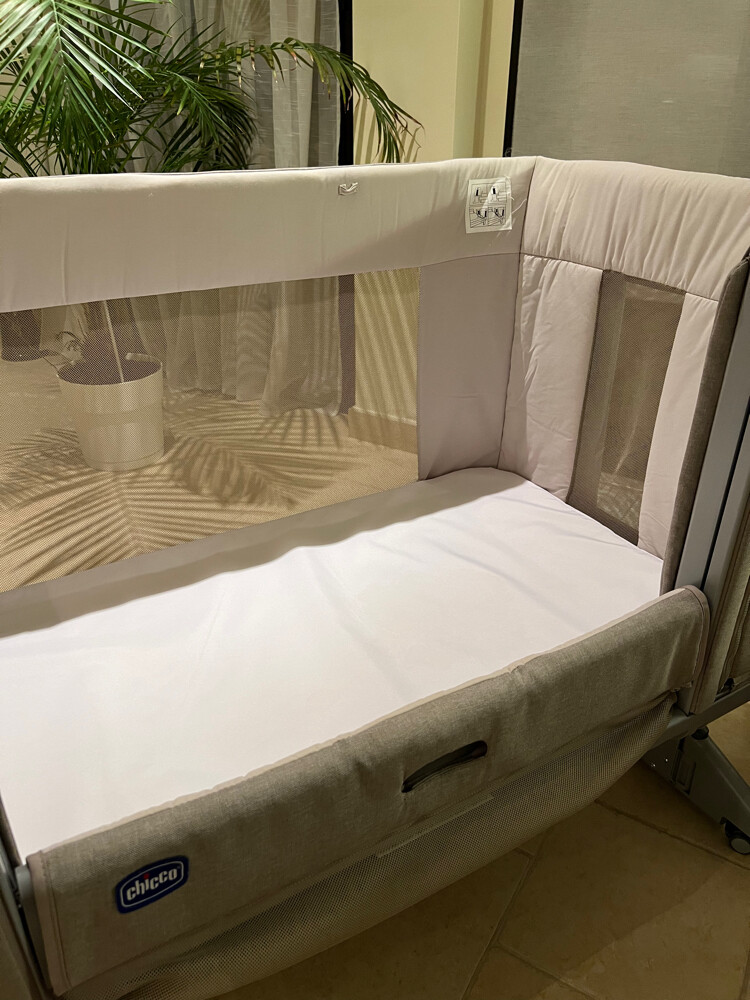 Chicco Next2me co-sleeping cot  - 5