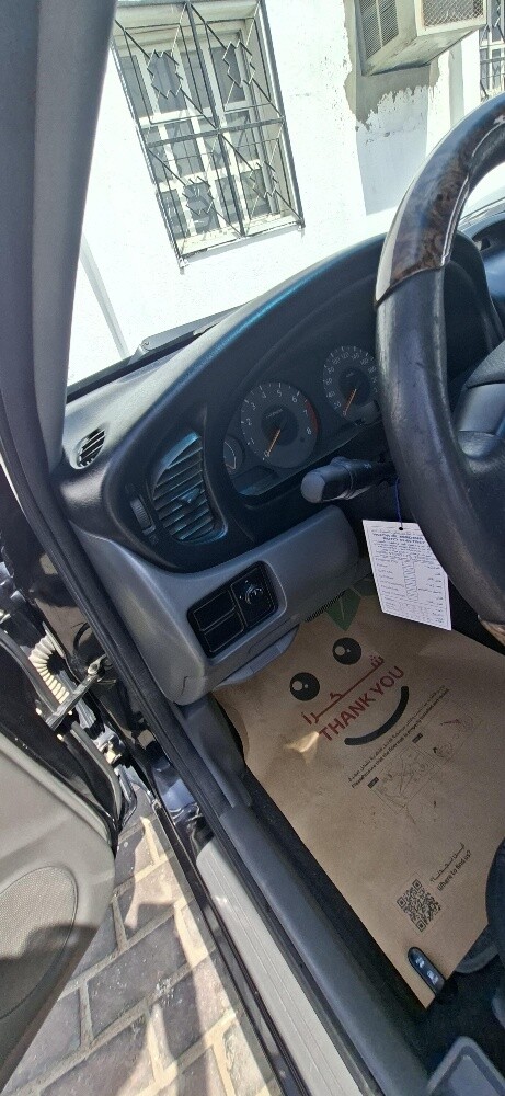 Nissan sunny - 5