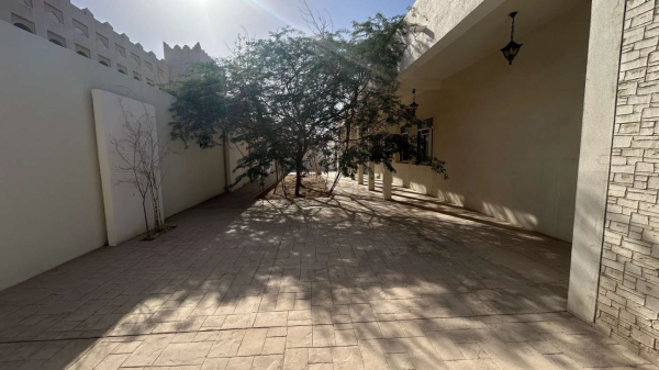 Villa for rent alnasr compound - 4