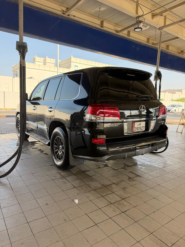 لكزس570 - 4