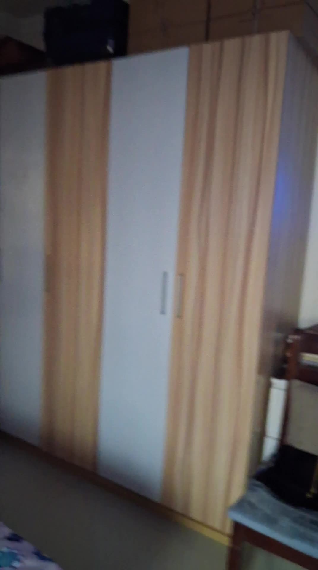 closet - 1