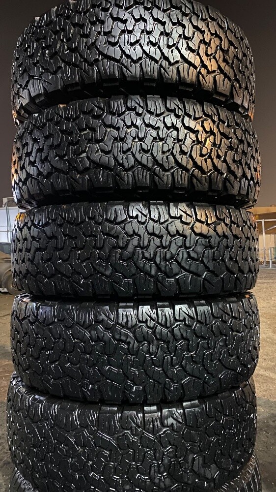 35x12.50R17.#Bfgoodrich Brand ... - 3
