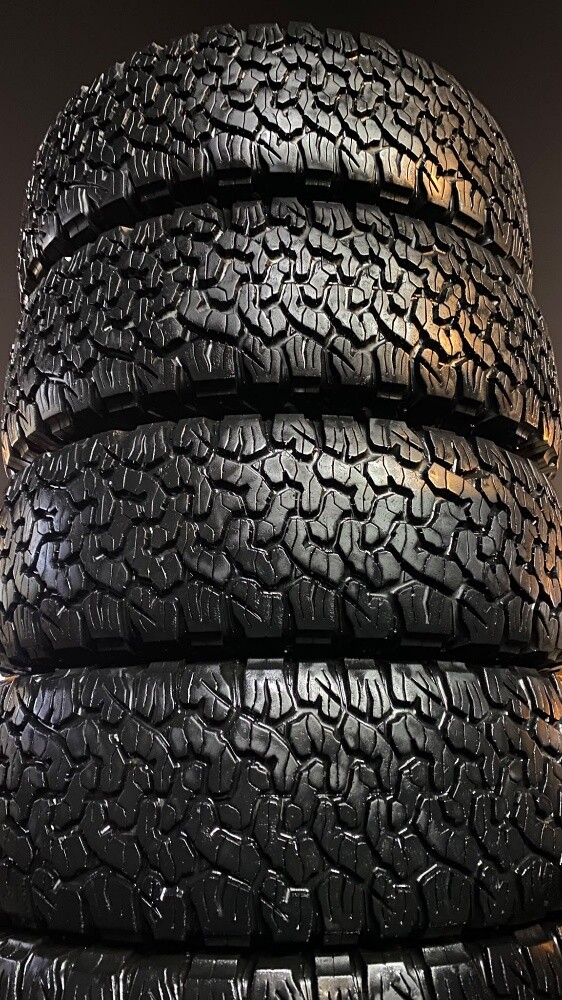 35x12.50R17.#Bfgoodrich Brand ... - 4
