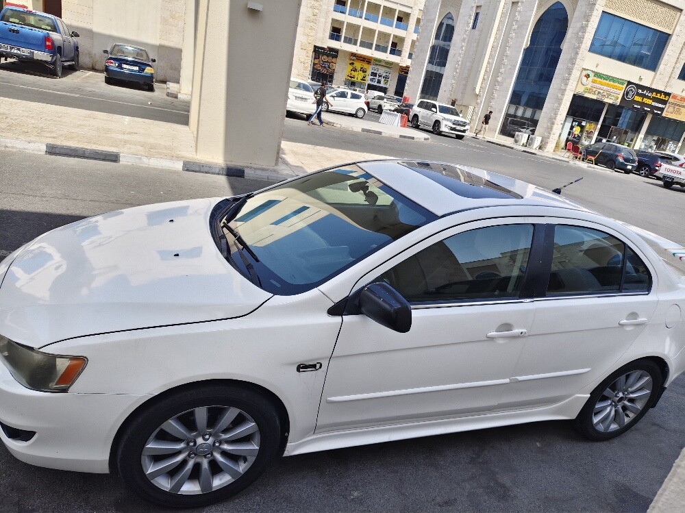 Mitsubishi   GT   lanser   2009 - 8