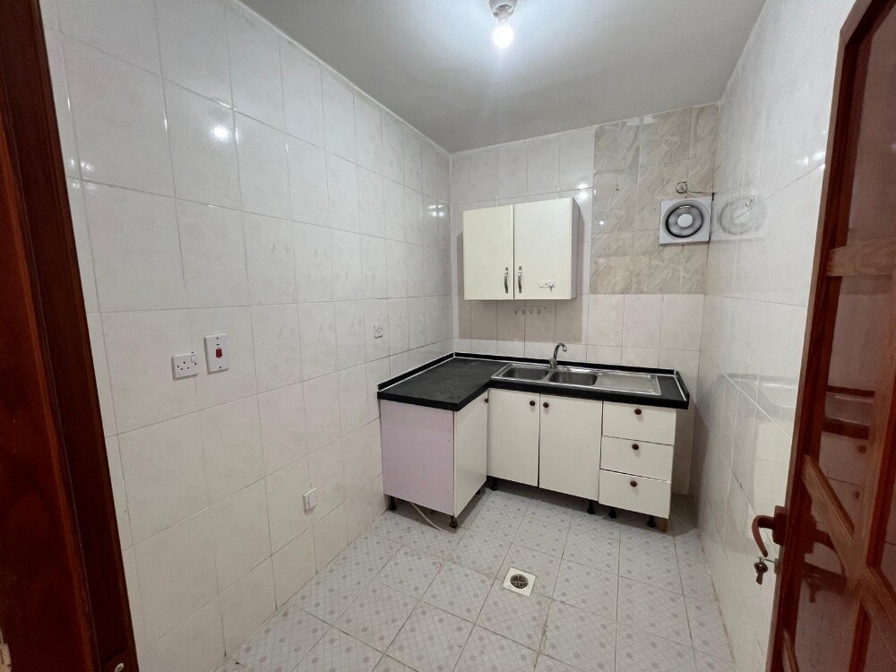 For Rent 2bhk in Ain Khaled - 5