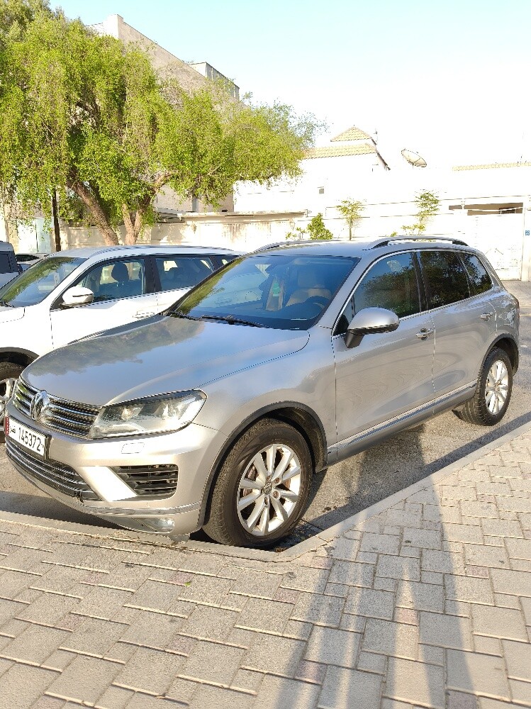 Reliable Premium Family SUV - 9