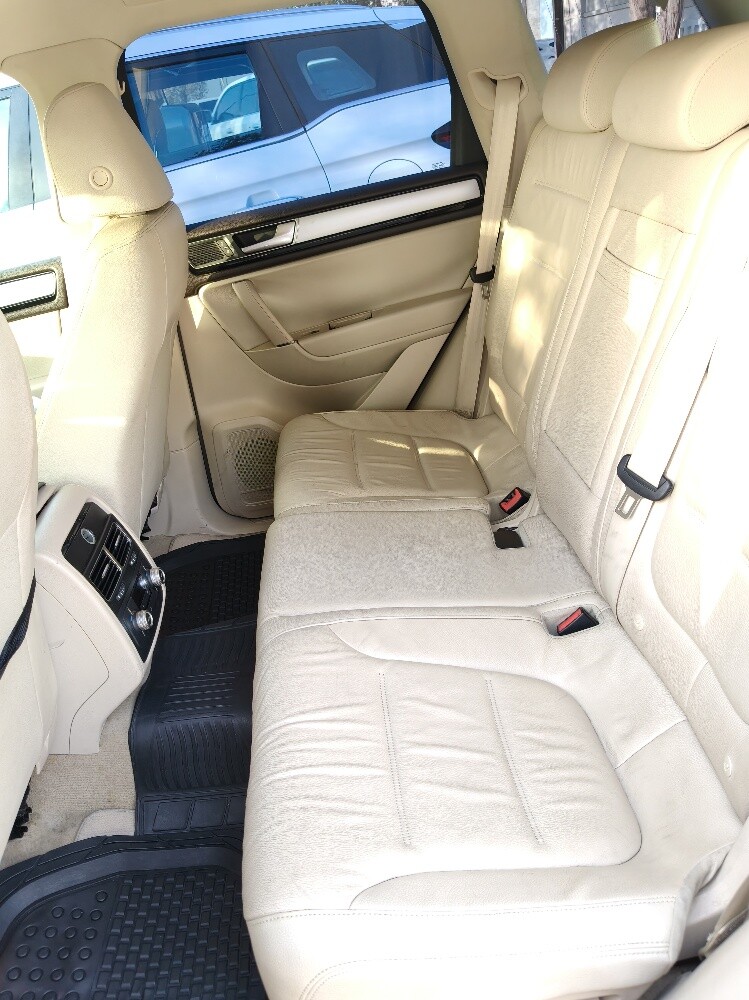 Reliable Premium Family SUV - 5