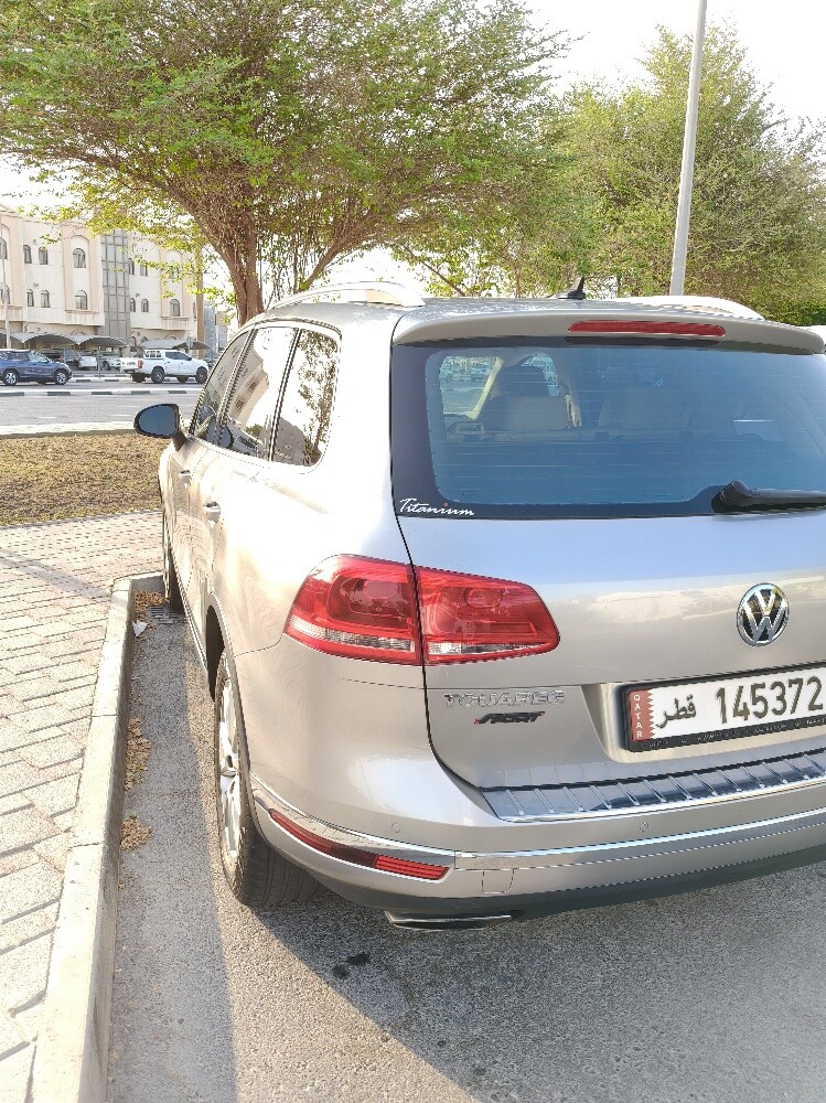 Reliable Premium Family SUV - 4