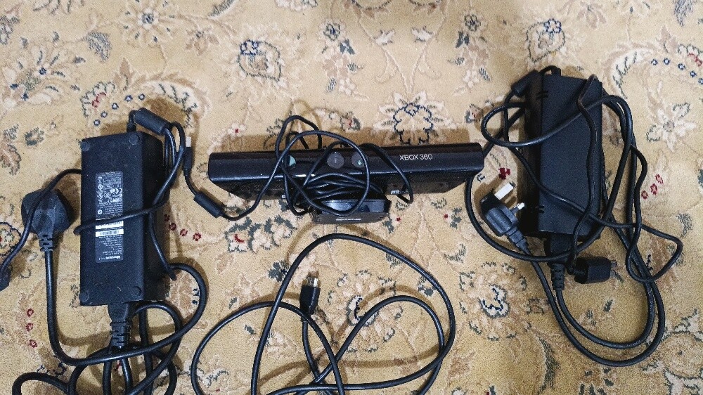 xbox 360For sale - 3