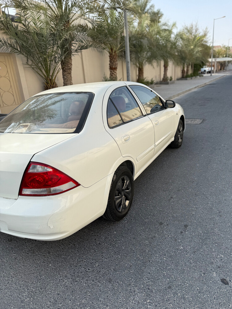 نيسان صني - 4