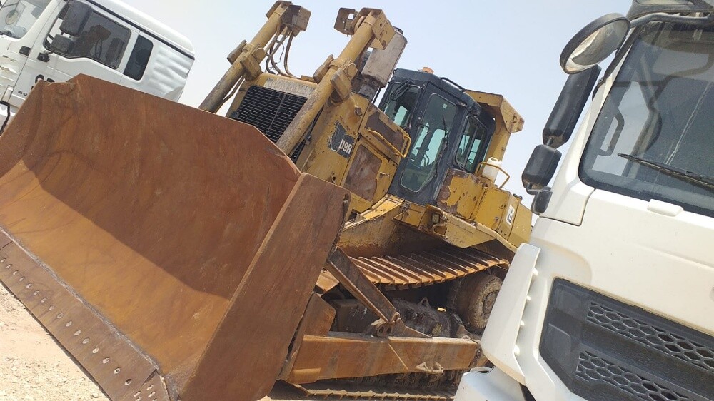 Caterpillar bulldozer D9R - 3