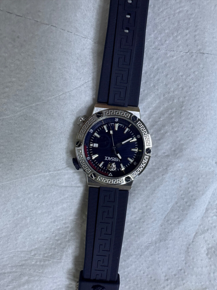 VERSACE WATCH VE8G - 2