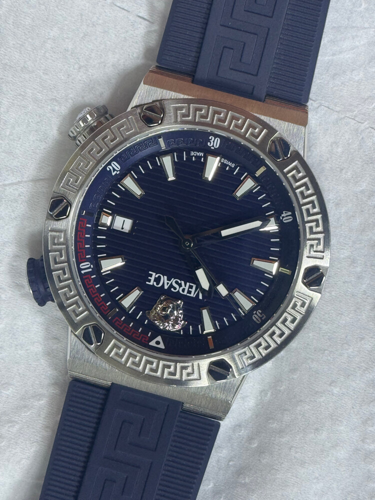 VERSACE WATCH VE8G - 1