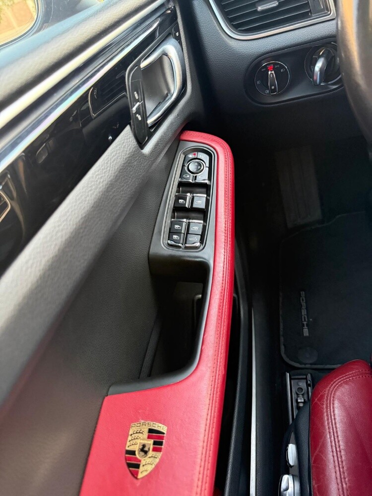 Porsche Macan S - 13