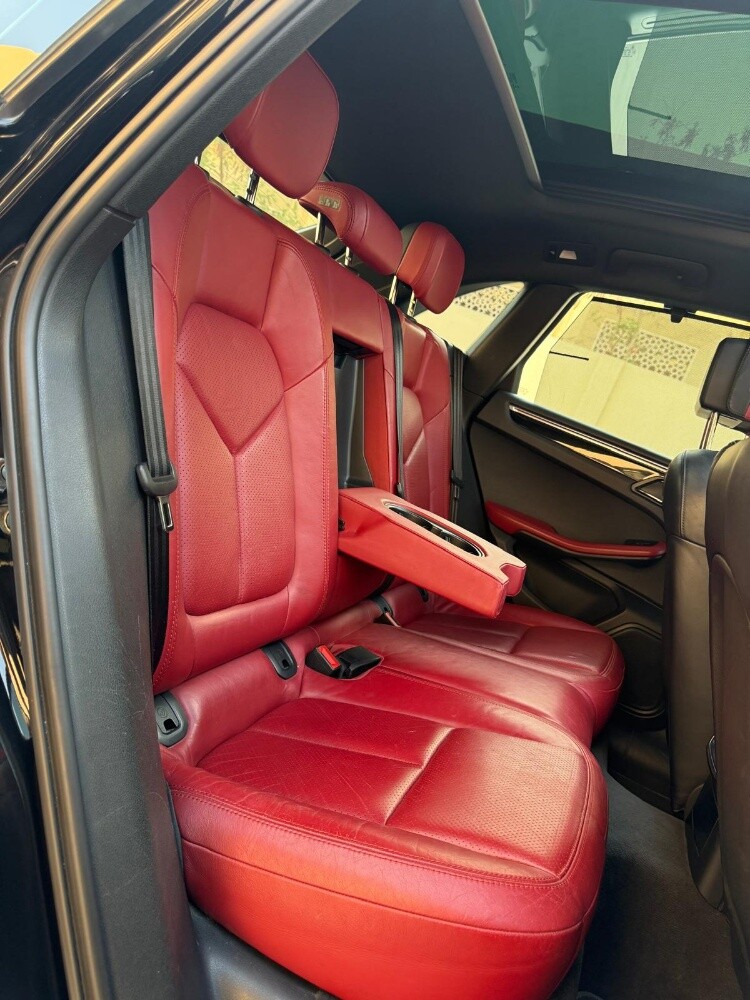 Porsche Macan S - 15