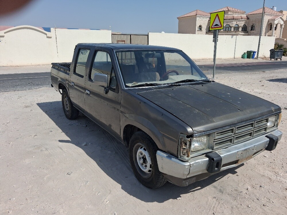 للبيع نيسان مشطوب من المرور - 4