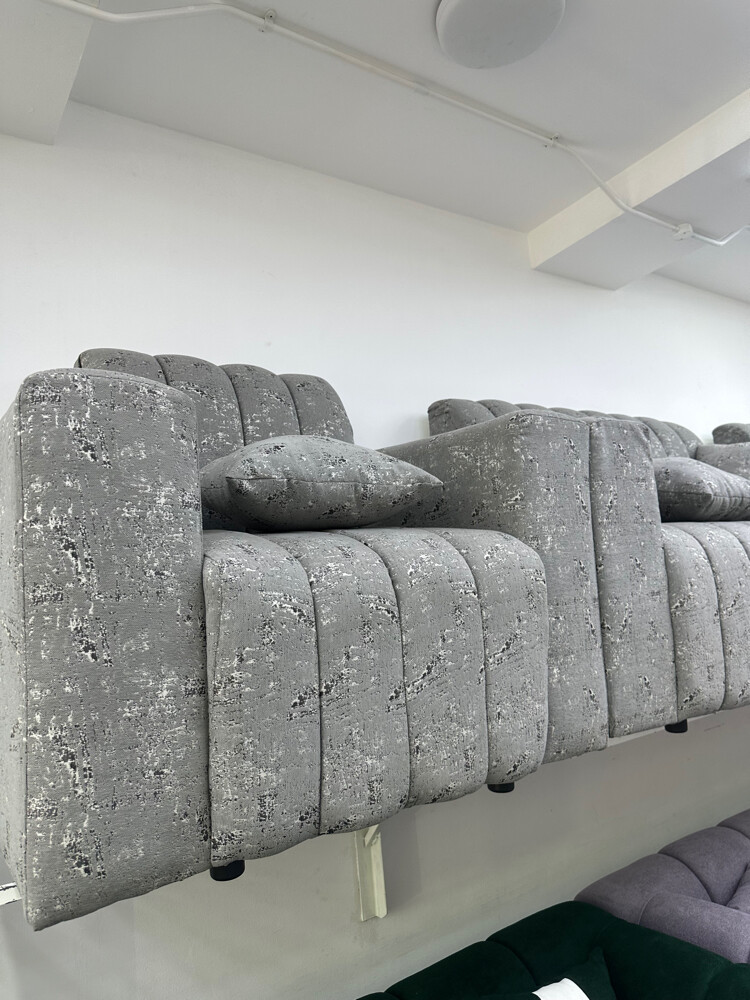 FOR SALE READYMADE SOFA - 2